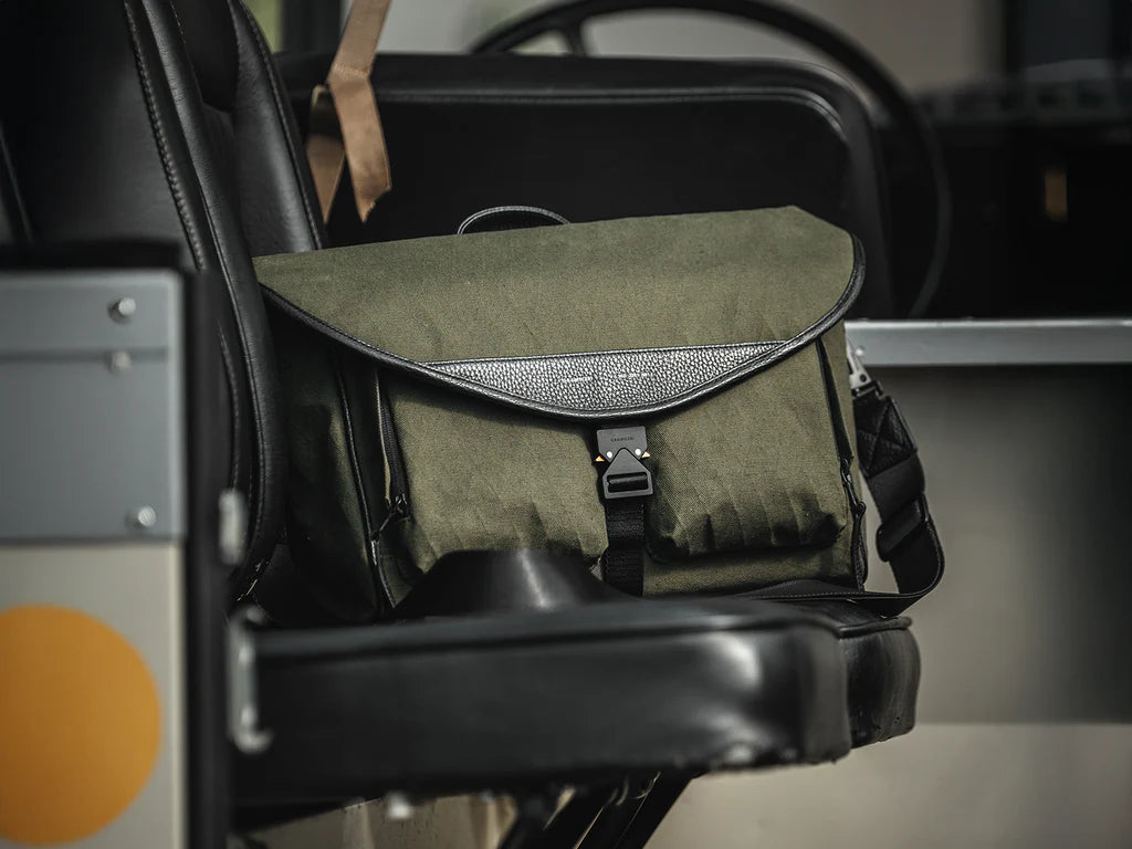 Grams(28) 302 Adventure Sling