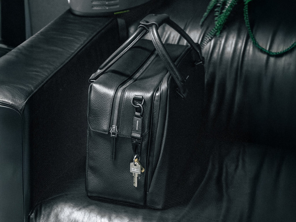 Grams(28) Strap Attachment Kit Plus