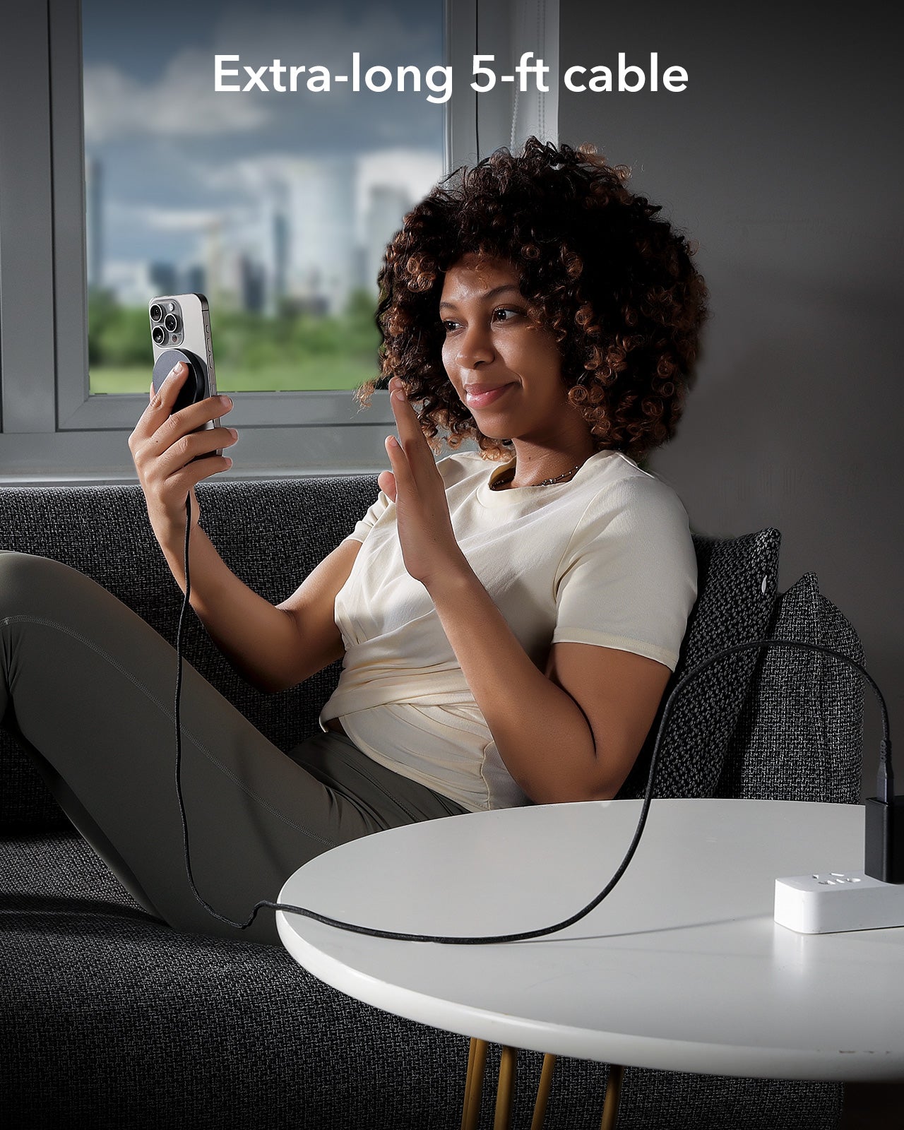 ESR HaloLock Qi2 mini Wireless Charger