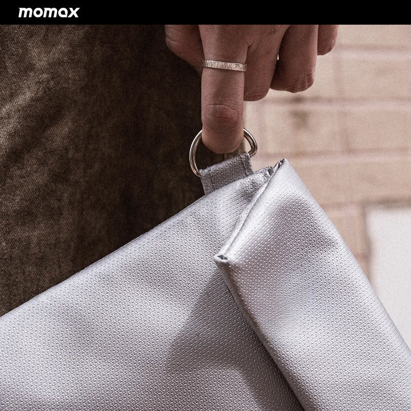 Momax 1-World Airliner Fireproof Protection Bag