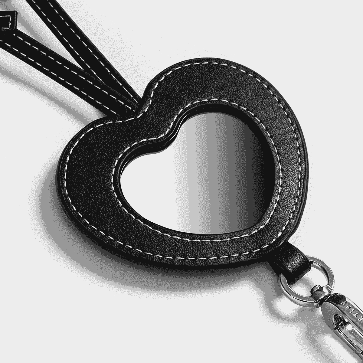 CASETiFY Cross Body BioVeg Heart Strap