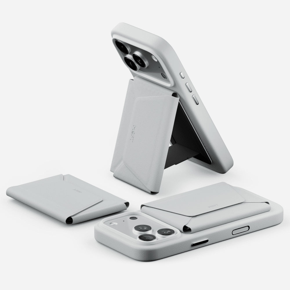 MOFT Trackable Travel Wallet with Stand/without Stand (MagSafe w/ Apple Find My)