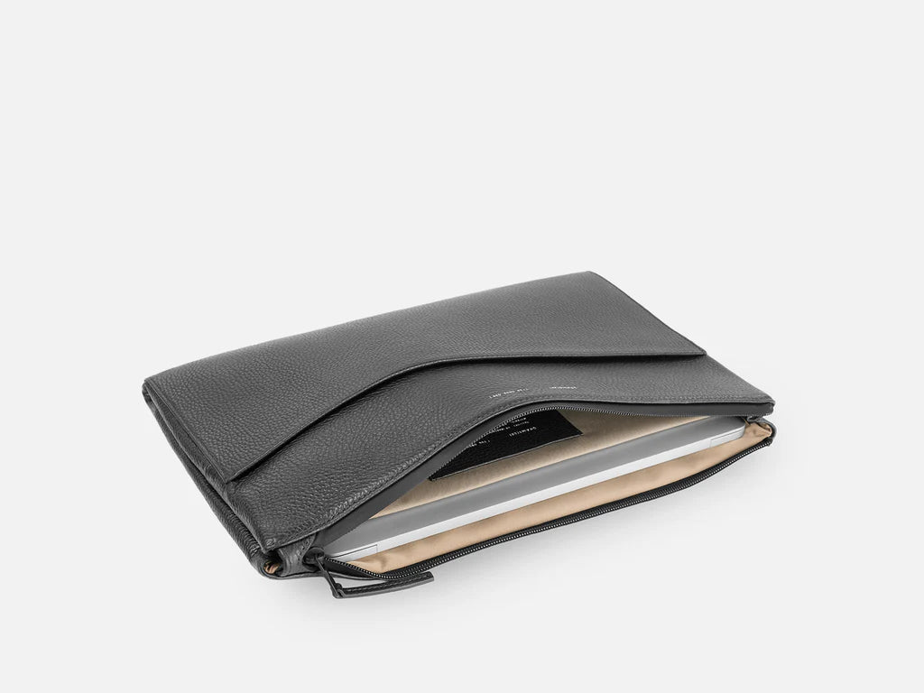 Grams(28) 120 Leather Folio for MacBook Pro 14
