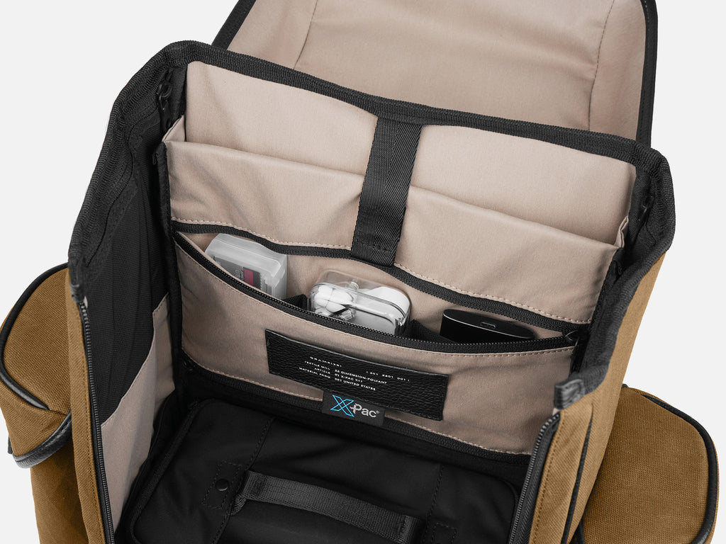 Grams(28) 301 Adventure Backpack