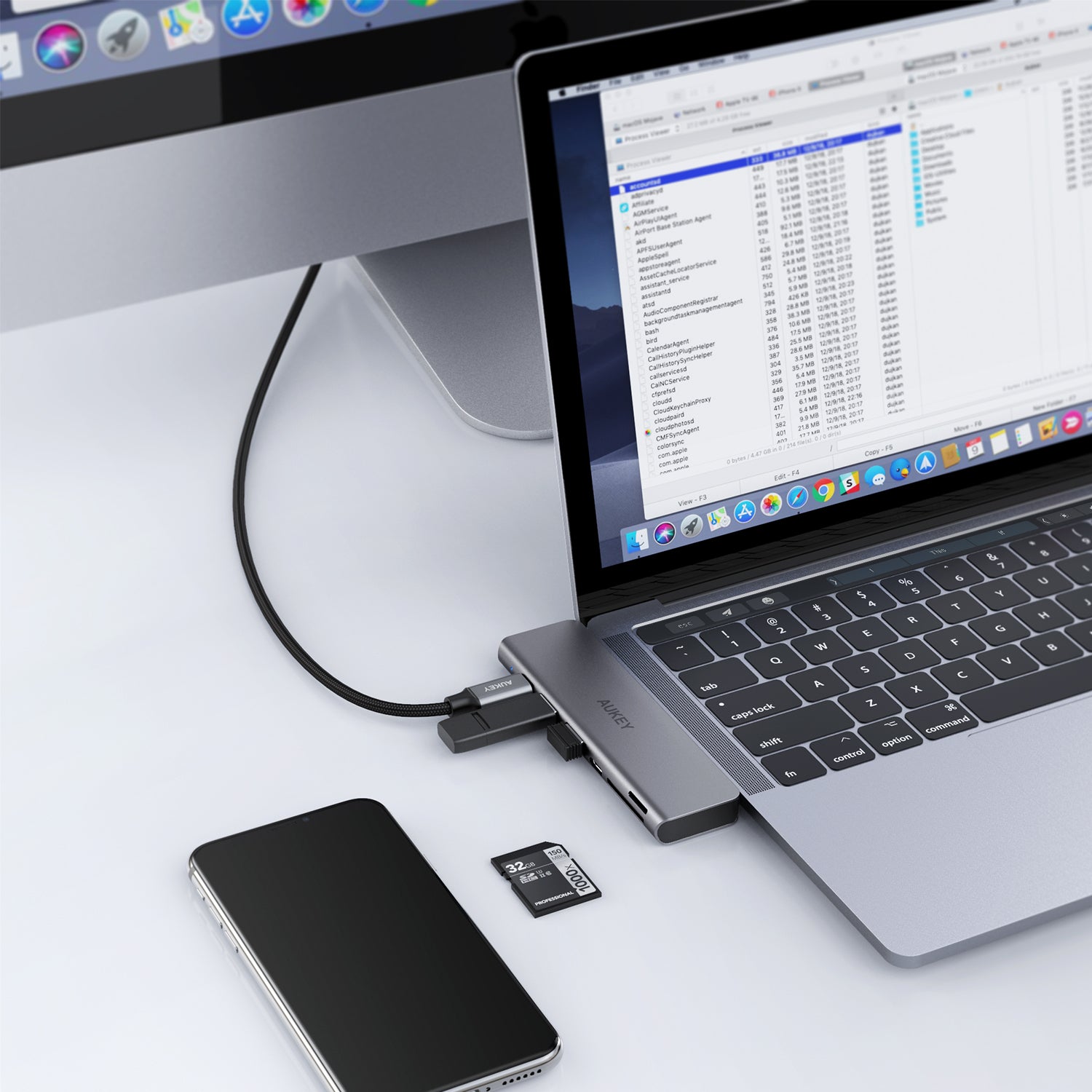 Aukey CB-C76 Type C to USB 3.0 7-in-1 Thunderbolt 3 Hub