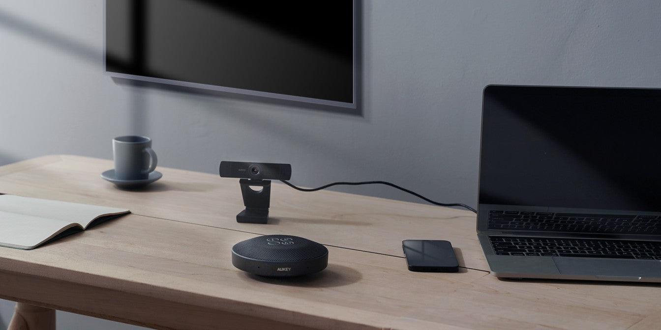 Aukey SP-A8 Stream CyberTalk Bluetooth Conference Speakerphone 8H Playtime, HD Audio. Dual Mic. Bluetooth/USB Cable