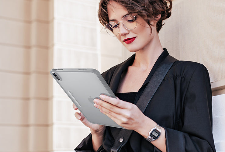 ESR Ascend Hybrid Case for iPad 10th Gen / iPad Pro 12.9/ Pro 11 (2022/2021)