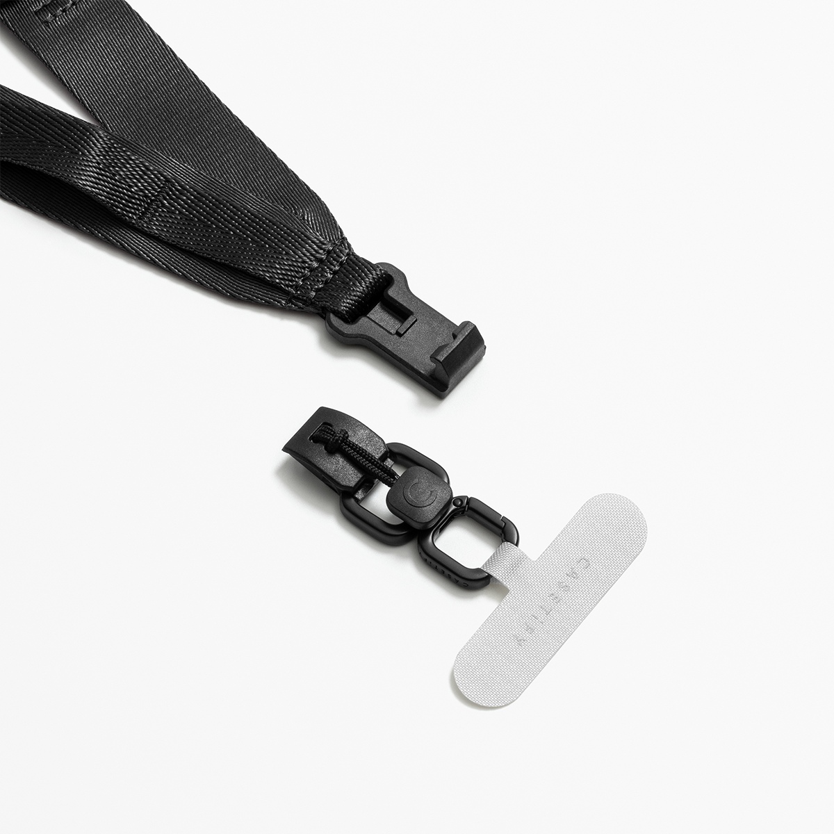 CASETiFY Cross Body Fidlock Snap Strap