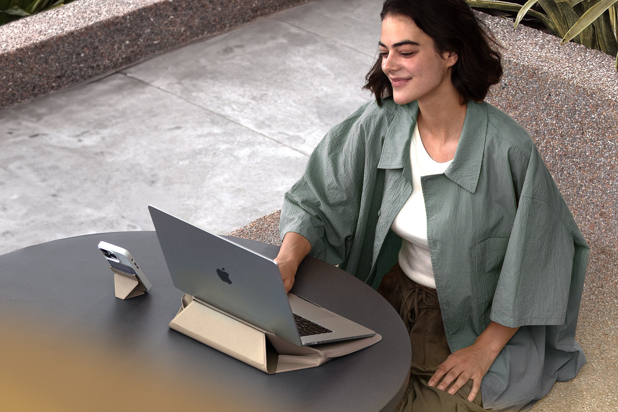 MOFT 3-in-1 15" Carry Sleeve for Laptops