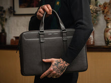 Load image into Gallery viewer, Grams(28) 177 Dual Briefcase - Pebbled Black
