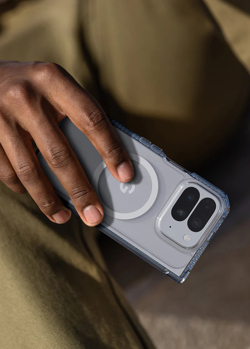 ITSKINS Google Pixel 10 Pro Fold Hybrid R Clear Hinge (MagSafe Compatible) - Transparent