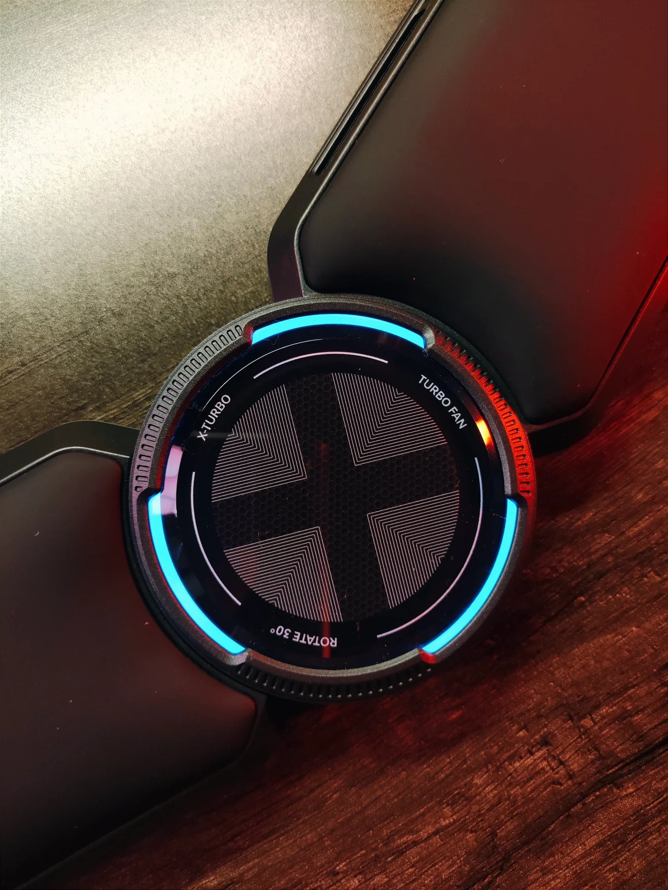 Xlayout X-Turbo Wrist Rest With Fan