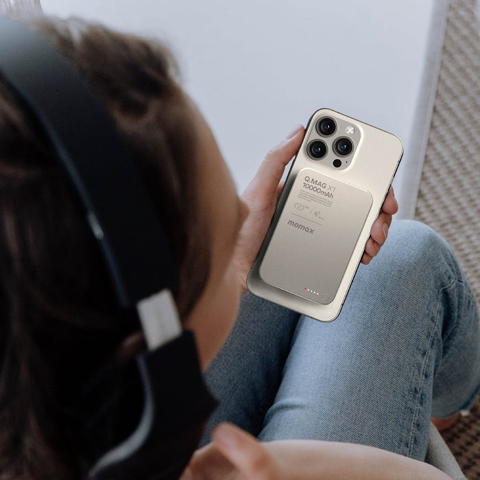 [CCC Certified] Momax [IP117A] Q.MAG X1 15W Magnetic Wireless Powerbank 10,000mAh