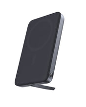 Load image into Gallery viewer, Aukey PB-MS05 MagFusion 6700mAh Qi2 Magnetic Wireless Charging Power Bank
