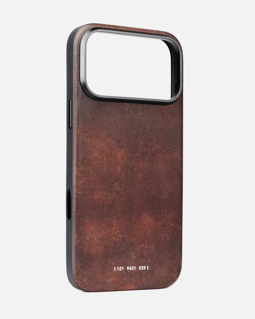 Grams(28) 121 MagSafe Leather Snowflake Case for iPhone 18 Pro / Pro Max
