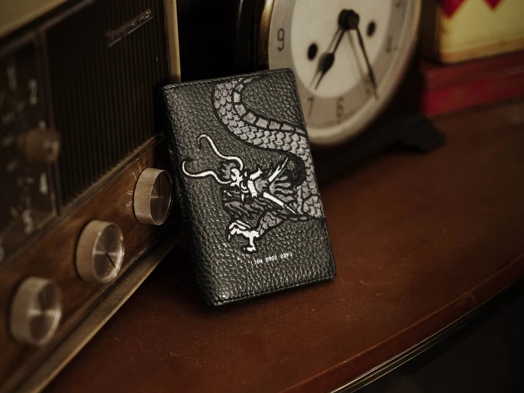 Grams(28) x MR LEE 104 Slim Fold-Out Wallet