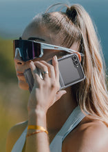 Load image into Gallery viewer, ITSKINS Samsung Galaxy Z Flip 7 Hybrid R Clear Hinge (MagSafe Compatible)
