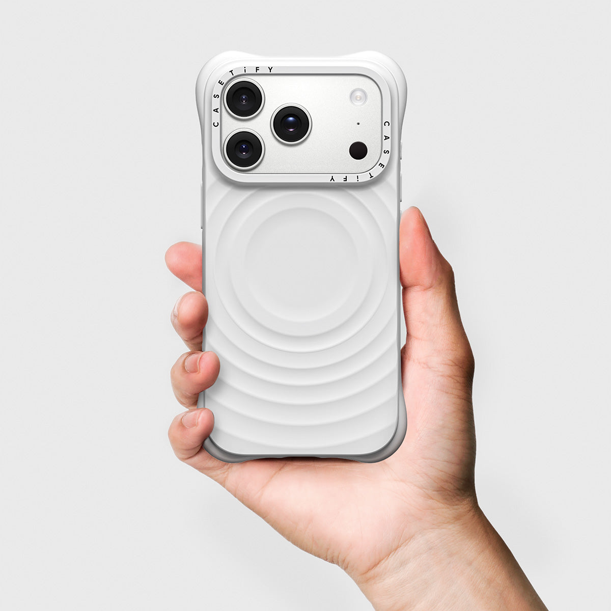 CASETiFY Magsafe The Ripple Case for iPhone 18 / 17 Series - The White Case