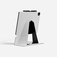 Load image into Gallery viewer, Moft Snap Float Folio Stand for iPad Air 4/5 &amp;  iPad Pro 11&quot; / Air 11&quot; / iPad Pro 13&quot; / Air 13&quot; 2024
