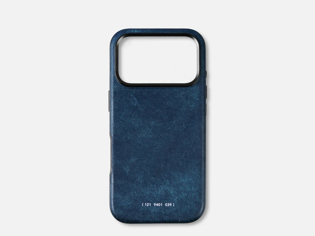 Grams(28) 121 MagSafe Leather Snowflake Case for iPhone 17 Pro