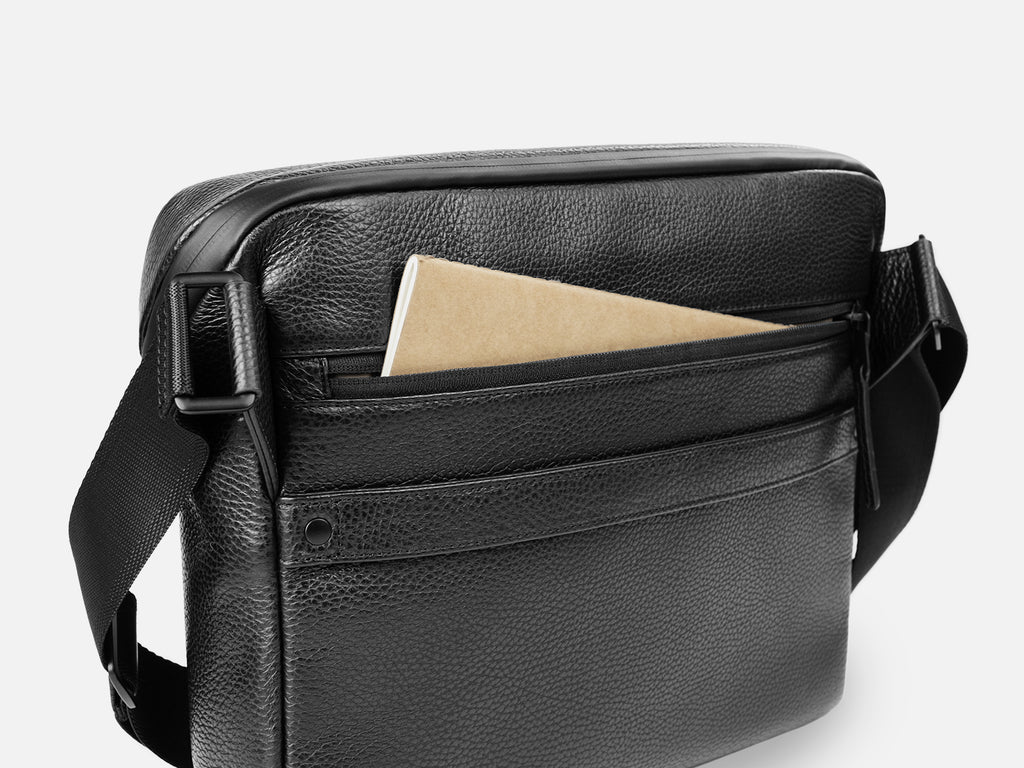 Grams(28) 171 Laptop Sling