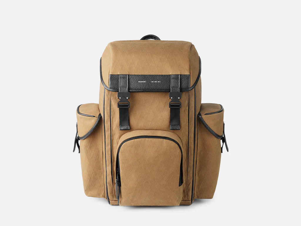 Grams(28) 301 Adventure Backpack