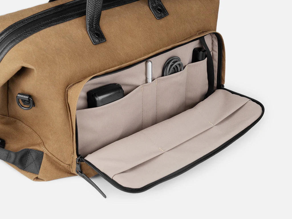 Grams(28) 303 Adventure Duffle