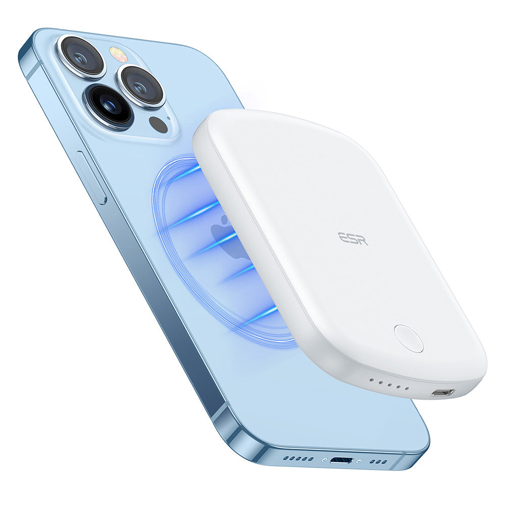 ESR Halolock 10000mah Magnetic Wireless Compact Power Bank