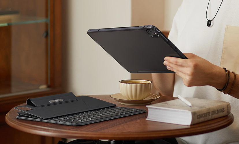ESR iPad Pro 12.9ʺ Ascend Keyboard Case Lite